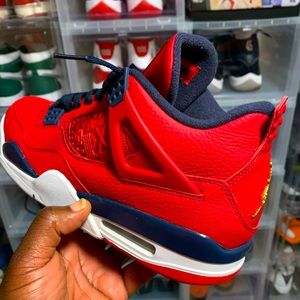 Jordan Retro 4 FIBA Very Good Condition